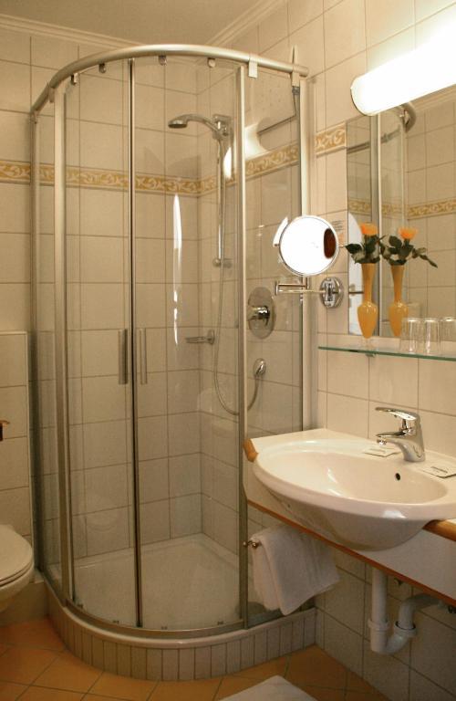גולינג אן דר זלצאך Gaestehaus Reiter מראה חיצוני תמונה