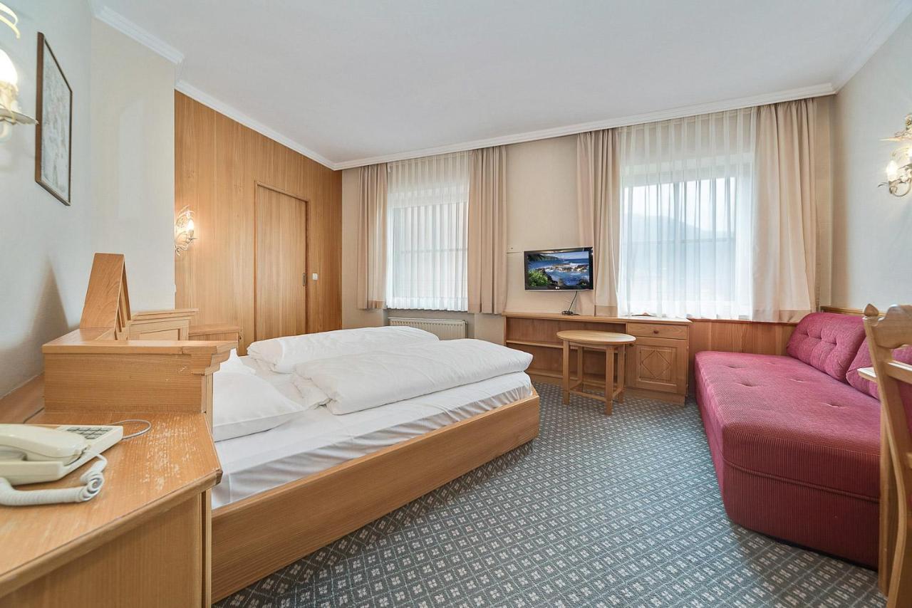 גולינג אן דר זלצאך Gaestehaus Reiter מראה חיצוני תמונה